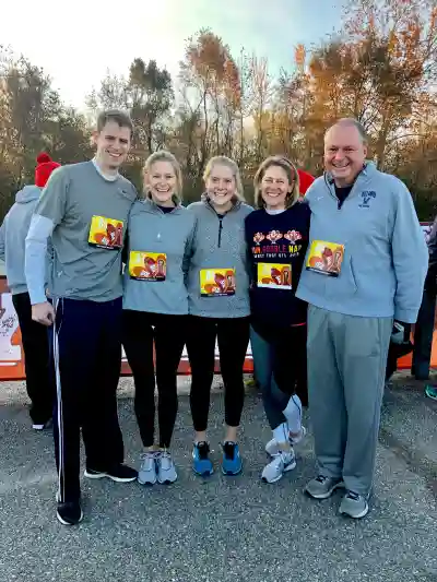 Elizabeth Armstrong with family